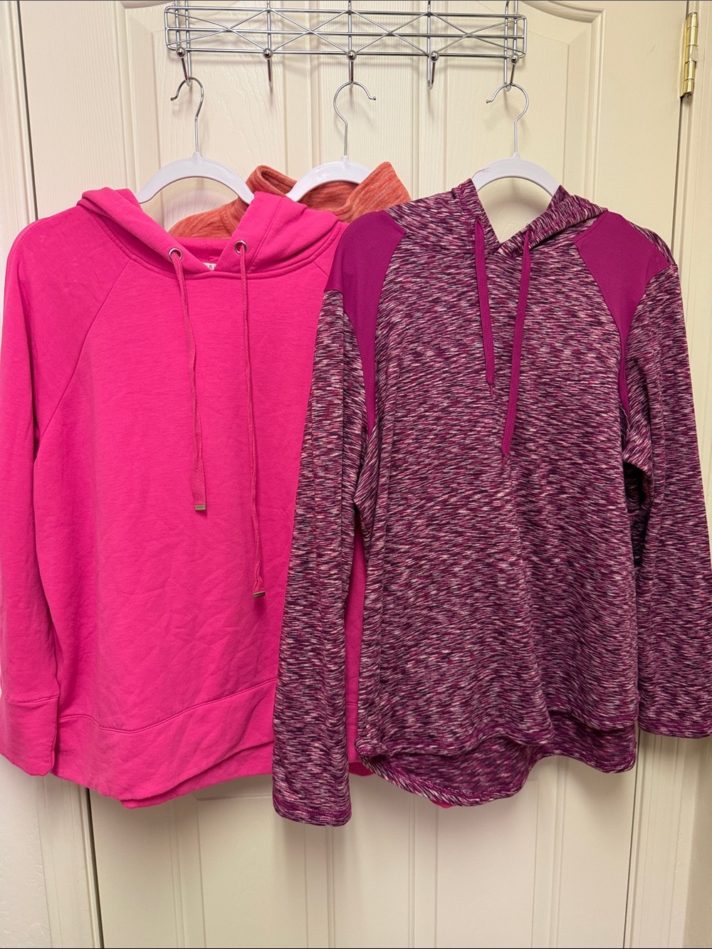 Women’s Pink/Magenta Hooded Sweater Pullover lot of 3 XXL sweatshirts Danskin